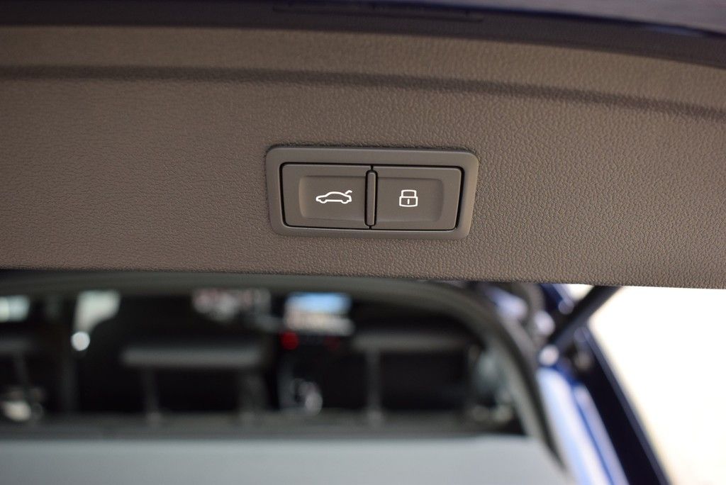 Audi A3 Sportback 35 TDI S-tr. - Samsaru's Car Outlet