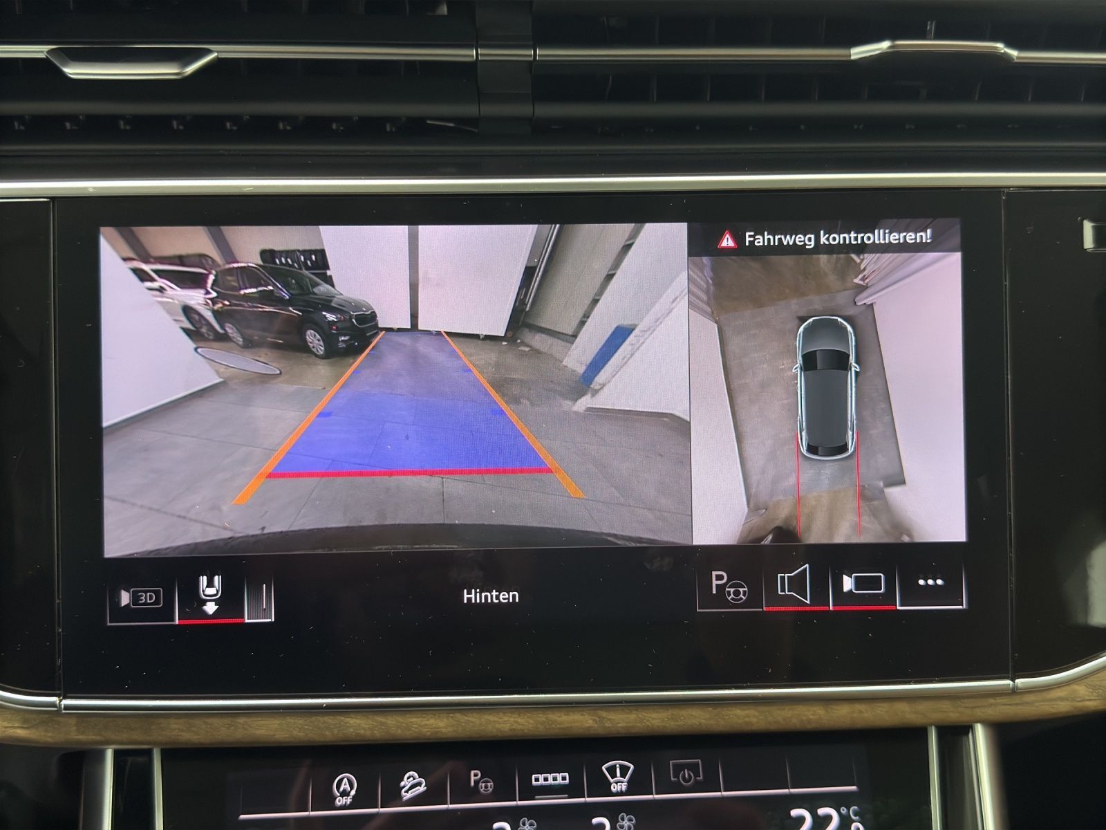 Audi RSQ8 TFSI Q EXCLUSIVE UPE192 LM23 KERAMIK PANO M