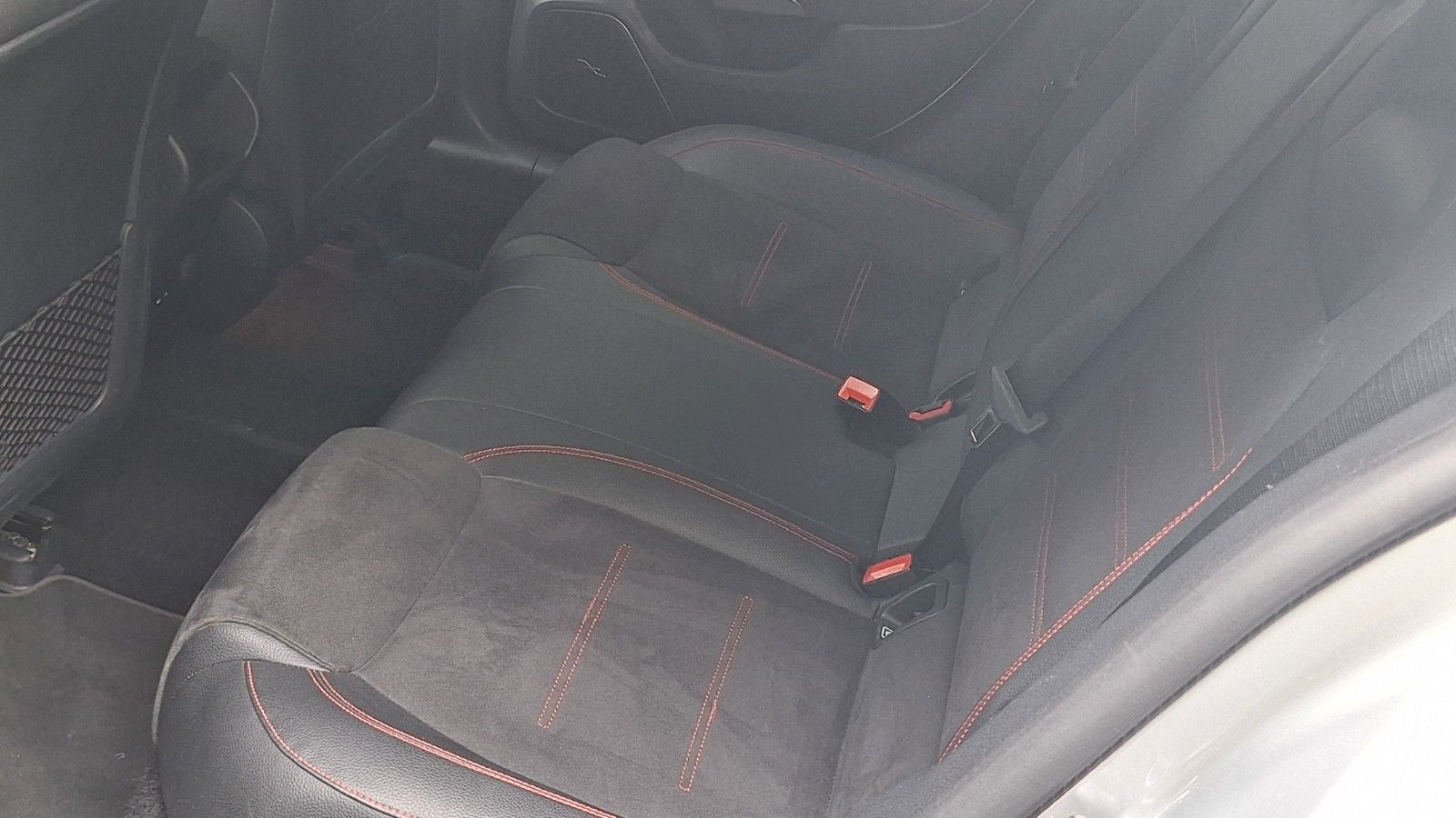 Mercedes-Benz CLA 220 d 4M AMG Line - Samsaru's Car Outlet
