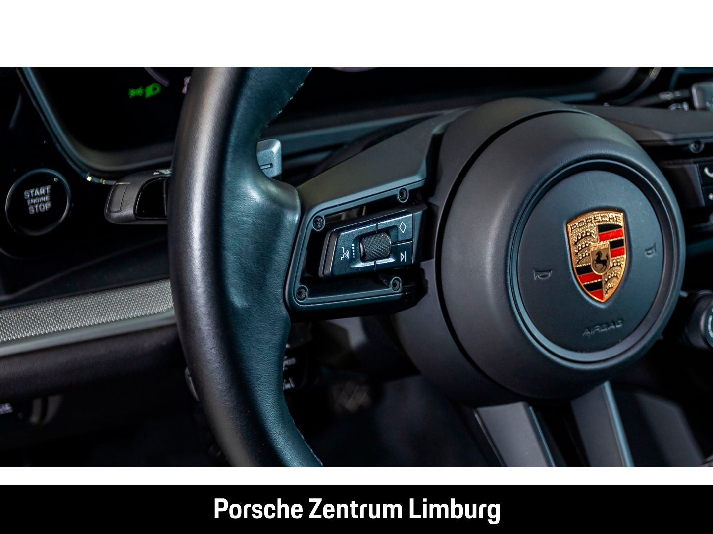 Porsche Cayenne E-Hybrid InnoDrive BOSE Luftfederung LED