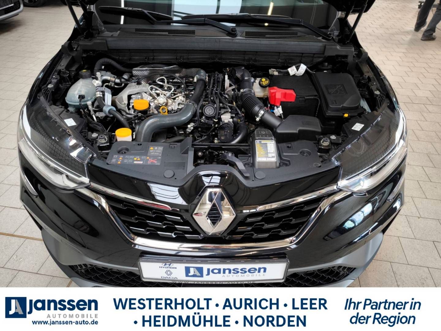 Renault Arkana TCe160 EDC R. S. Line - Samsaru's Car Outlet