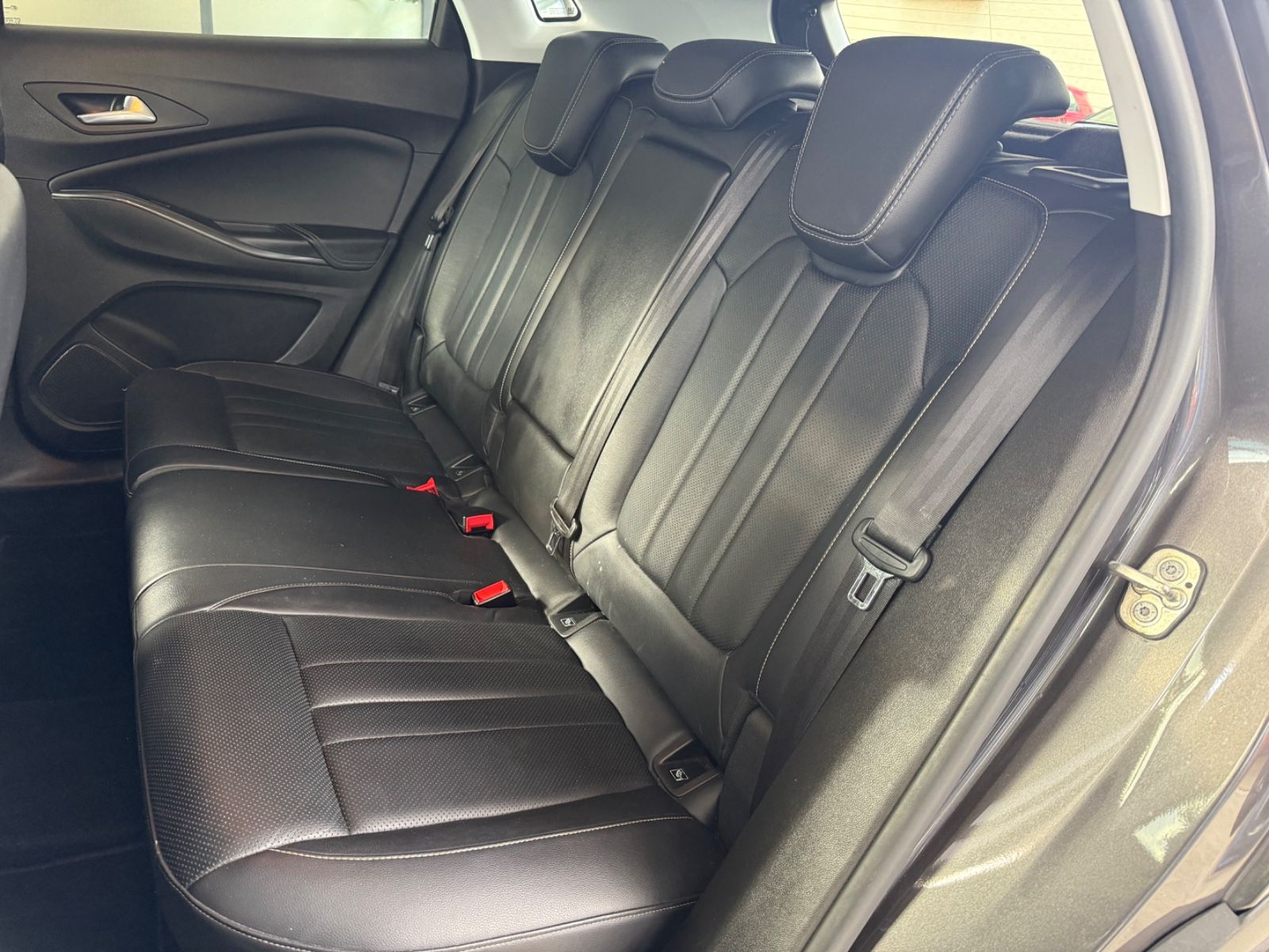 Opel Grandland X - Samsaru's Car Outlet