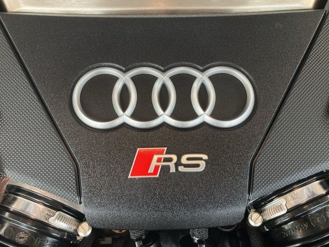 Audi RS6 Avant 4.0 TFSI quattro Performance AHK+PANO