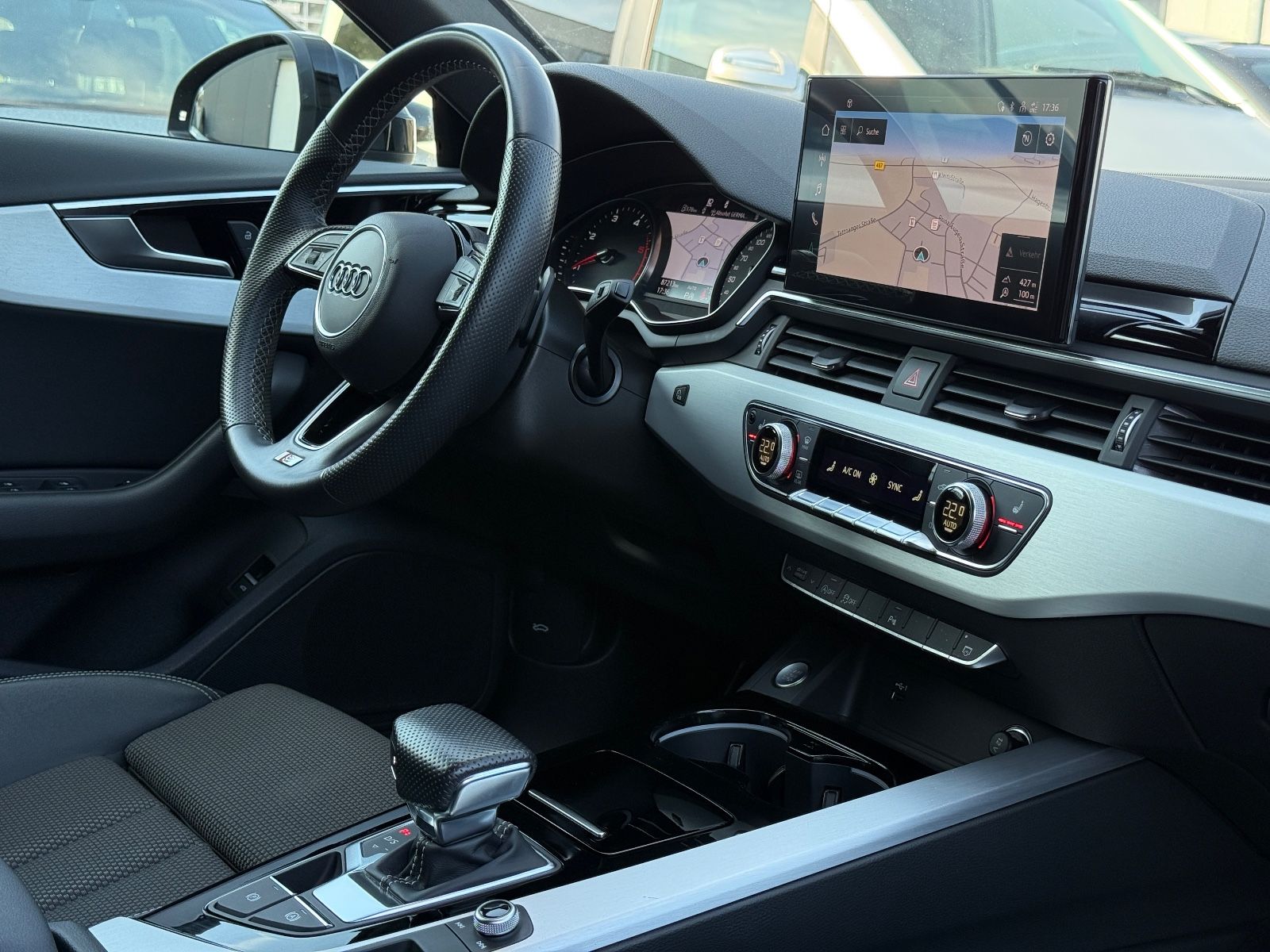 Audi A4 Avant 40 TDI S-Line - Samsaru's Car Outlet
