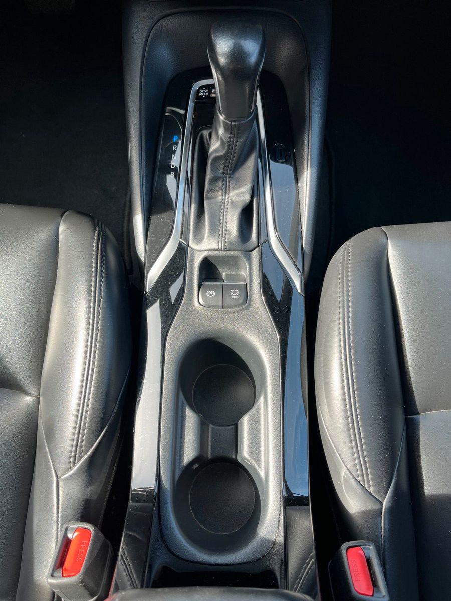 Toyota Corolla TS Hybrid Business Edition - Samsaru's Car Outlet