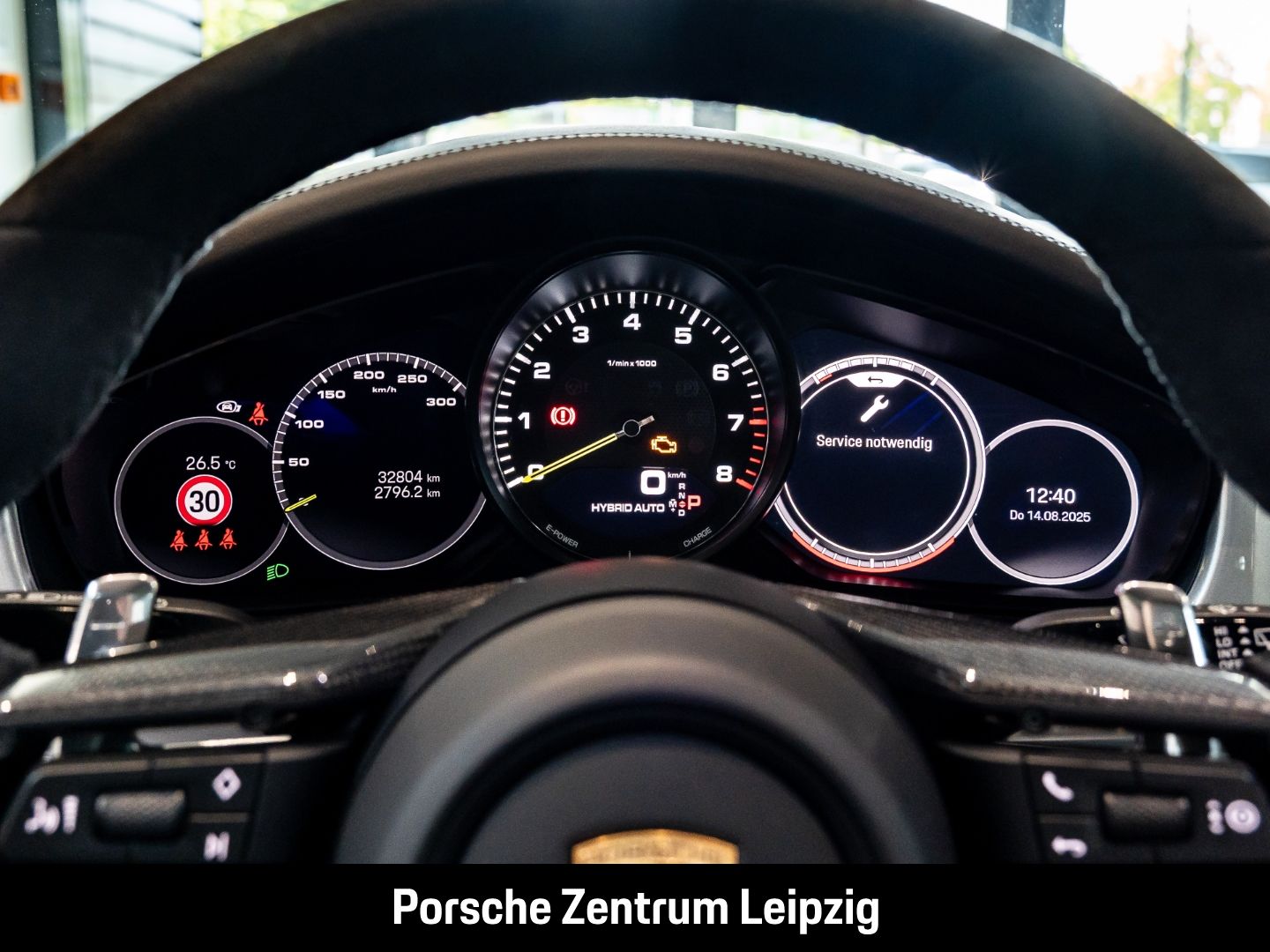 Porsche Panamera E-Hybrid Sport Turismo Platinum Edition