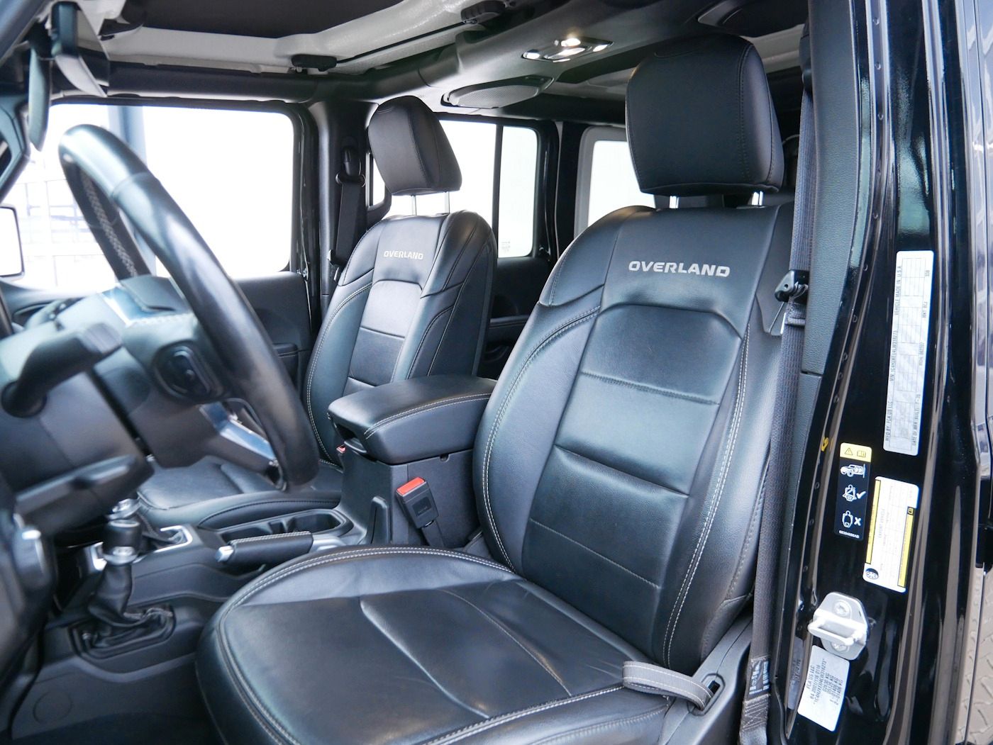 Jeep Wrangler Unlimited 2.2 Overland 1.Hand AHK LED