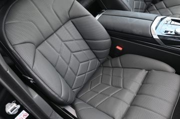 BMW 740d xDrive *B&W*MASS*LUFT*360°*M-PKT PRO*21"*