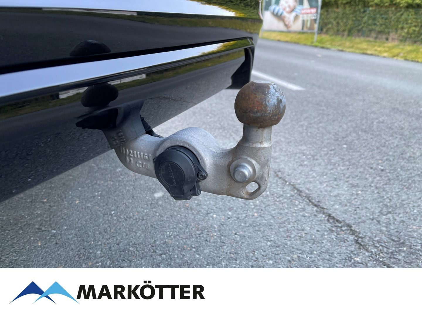 Volvo XC60 T8 AWD Recharge Ultimate Dark - Samsaru's Car Outlet