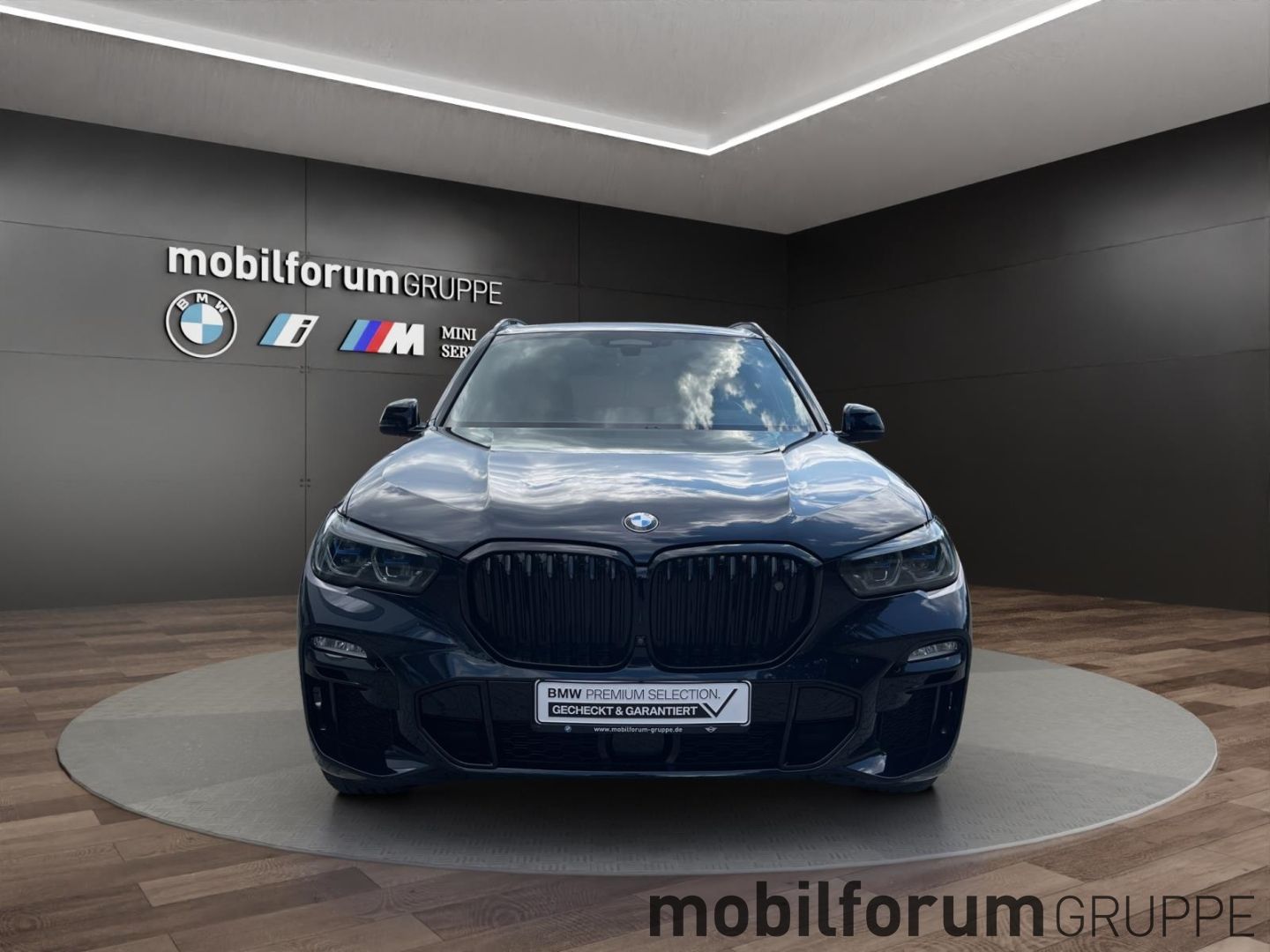 BMW X5 xDrive45e M-Sport Massage Luft AHK Panorama