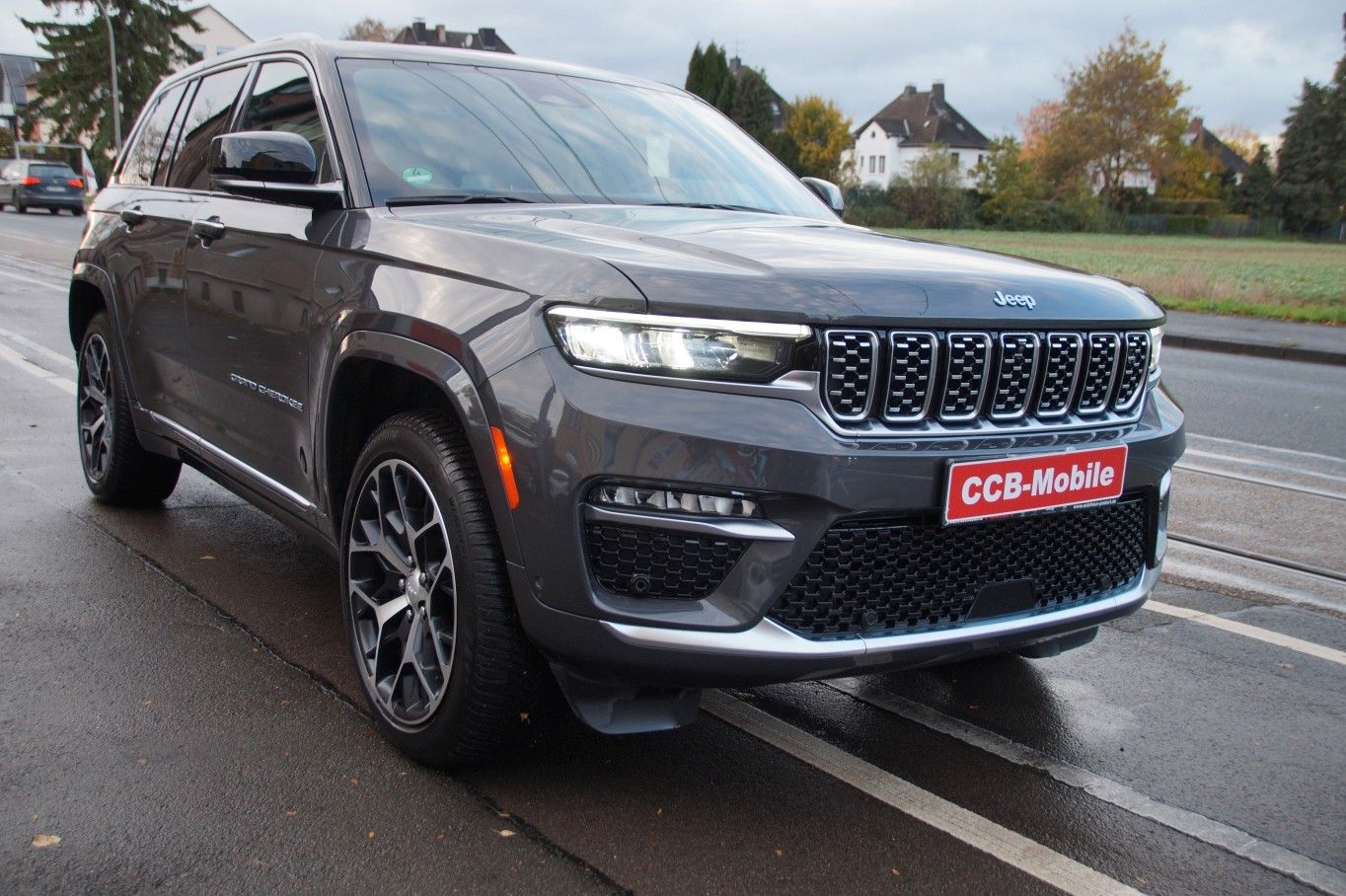 Jeep Summit Reserve Pl*1HAND*NEUWERTIG*VOLL* NP 107.