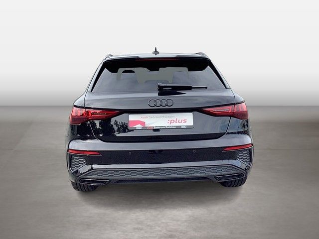 Audi A3 Sportback 40TFSIe S-line Matrix LED Scheinwer