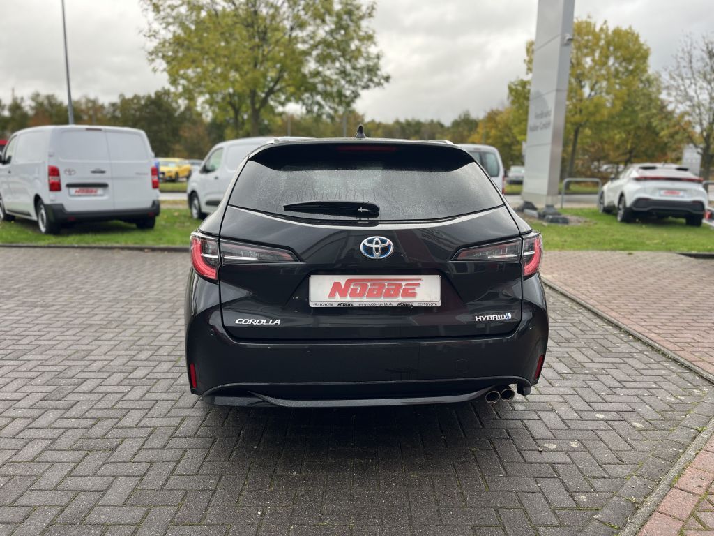 Toyota Corolla 2.0 Hybrid Touring Sports Lounge
