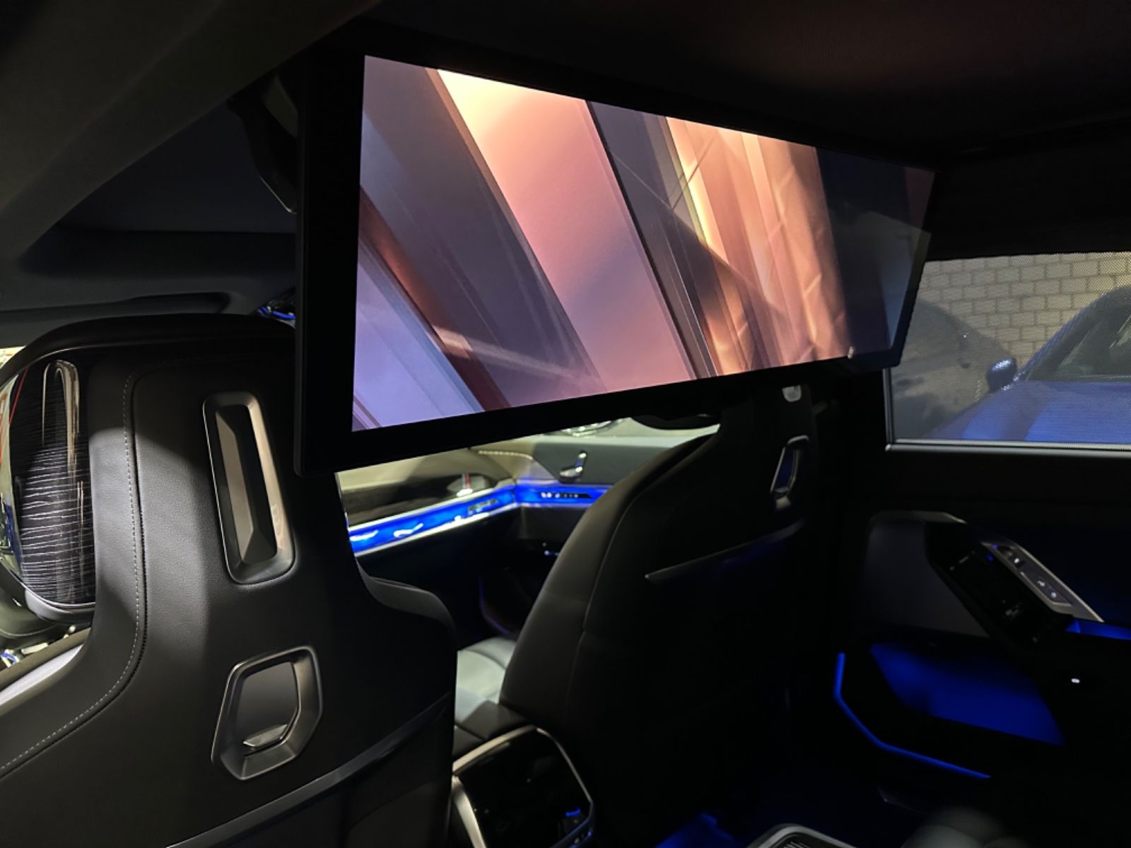 BMW 740 d xDrive M Sport  Fond Entertainment,TV
