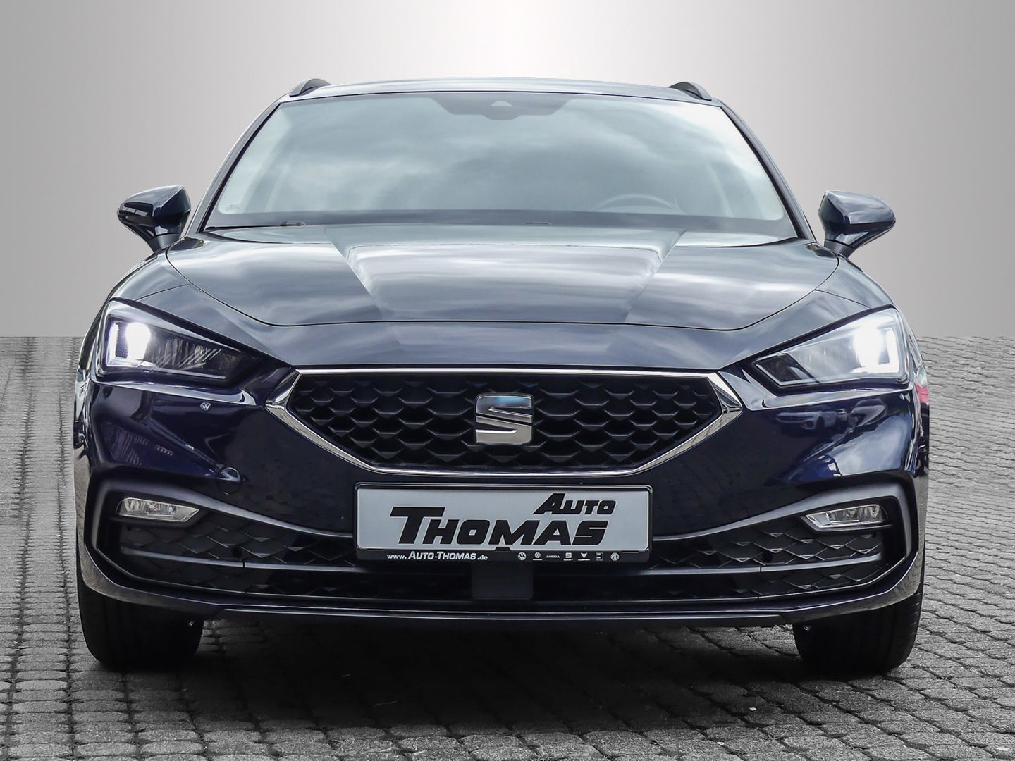 Seat Leon Sportstourer Style 1.0 eTSI DSG - Samsaru's Car Outlet