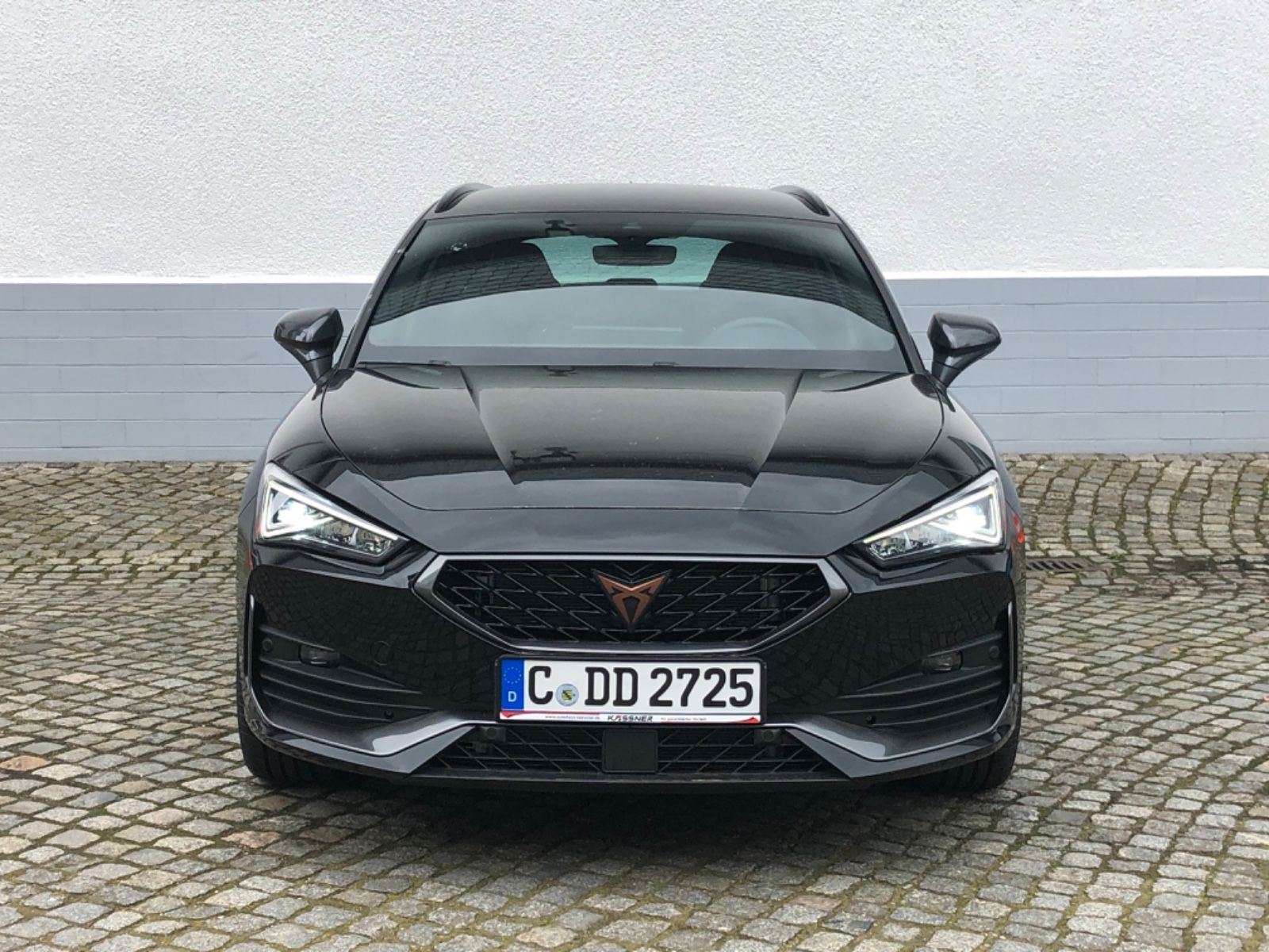 Cupra Leon Sportstourer 1.5 eTSI ACT DSG - Samsaru's Car Outlet