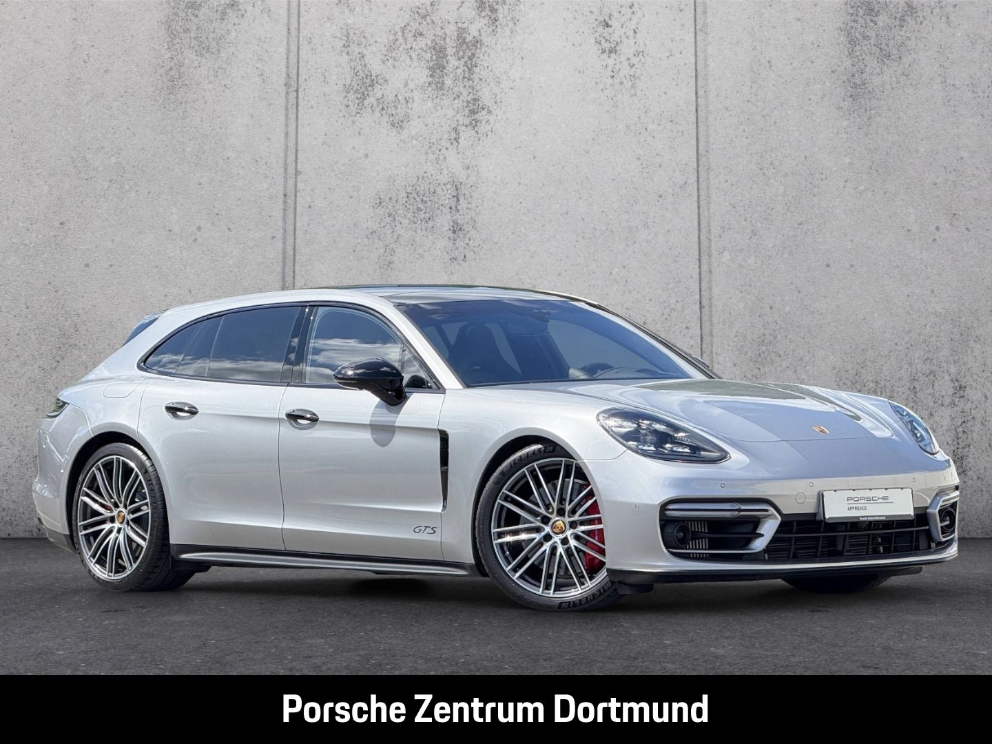 Porsche Panamera GTS Sport Turismo Panorama LED-Matrix