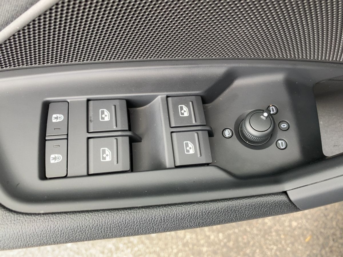 Audi A3 Sportback 35 S-Line *DSG*Lane Assist*LED*Navi