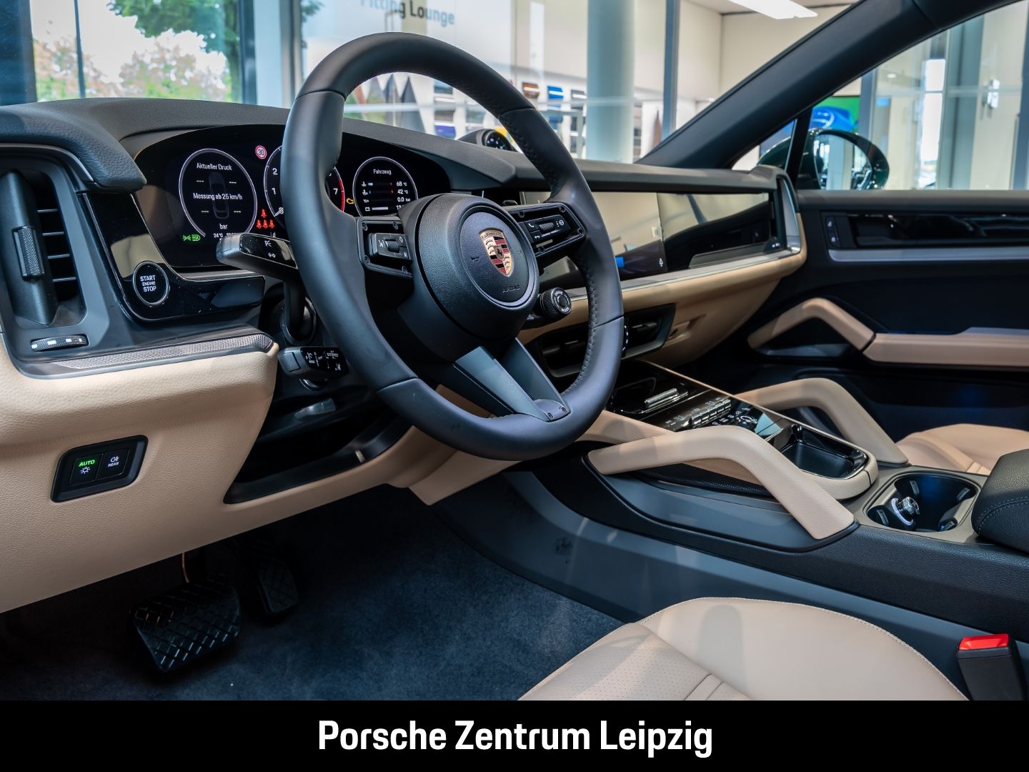 Porsche Cayenne Coupe FnW Racinggrün Luft 22Zoll SportDe