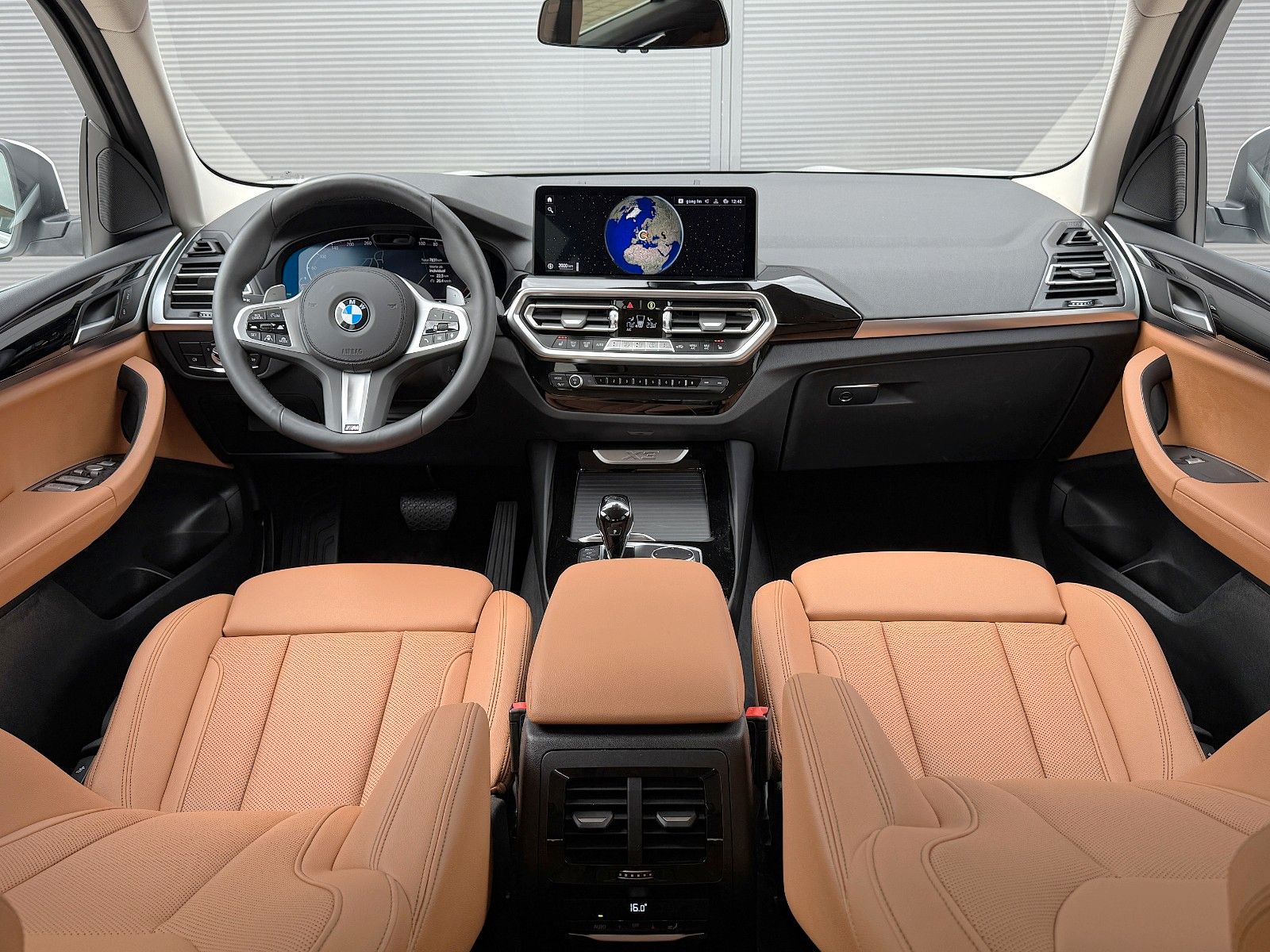 BMW X3 xDrive 20i Laser - Samsaru's Car Outlet