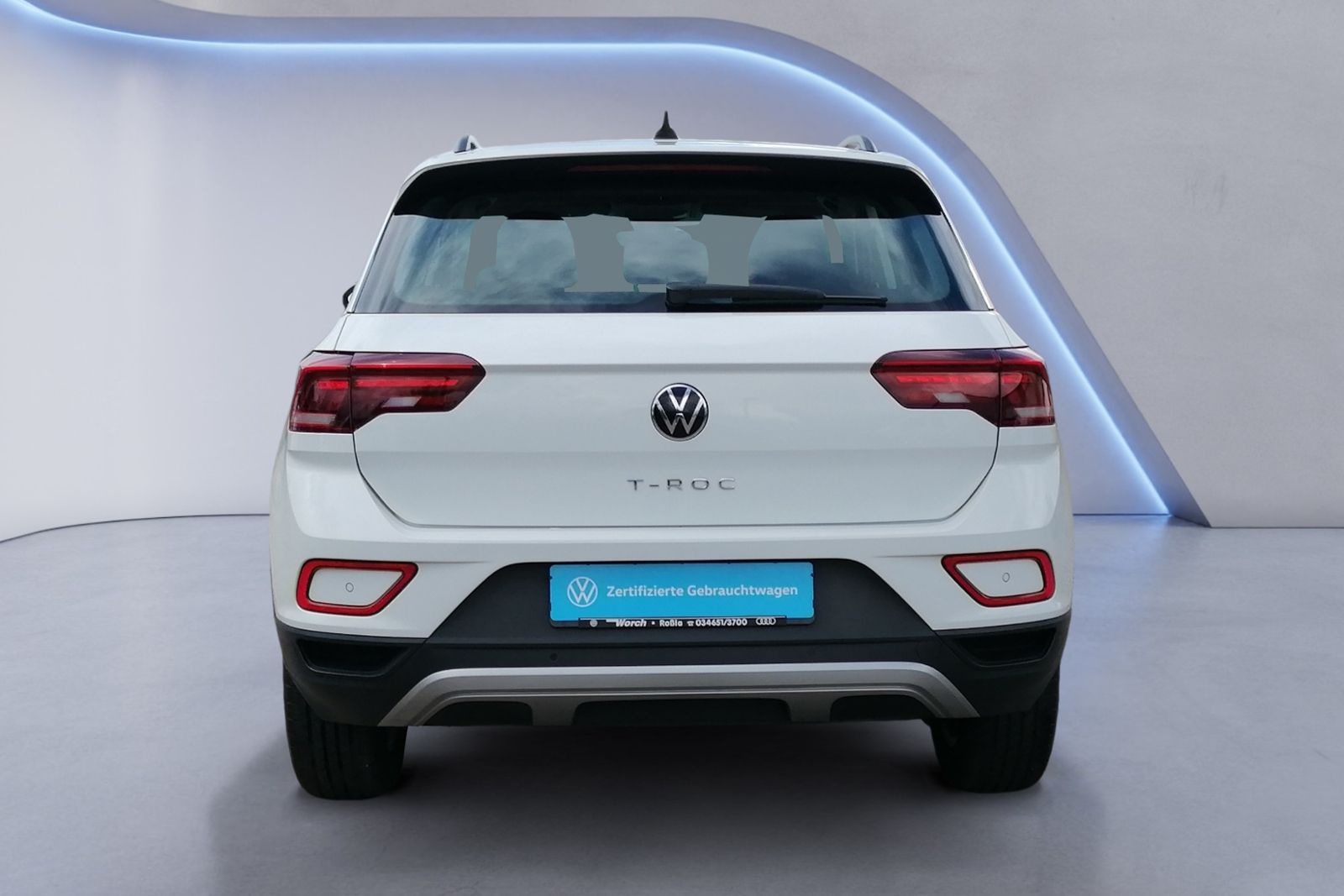 Volkswagen T-Roc 1.0 TSI Life - Samsaru's Car Outlet