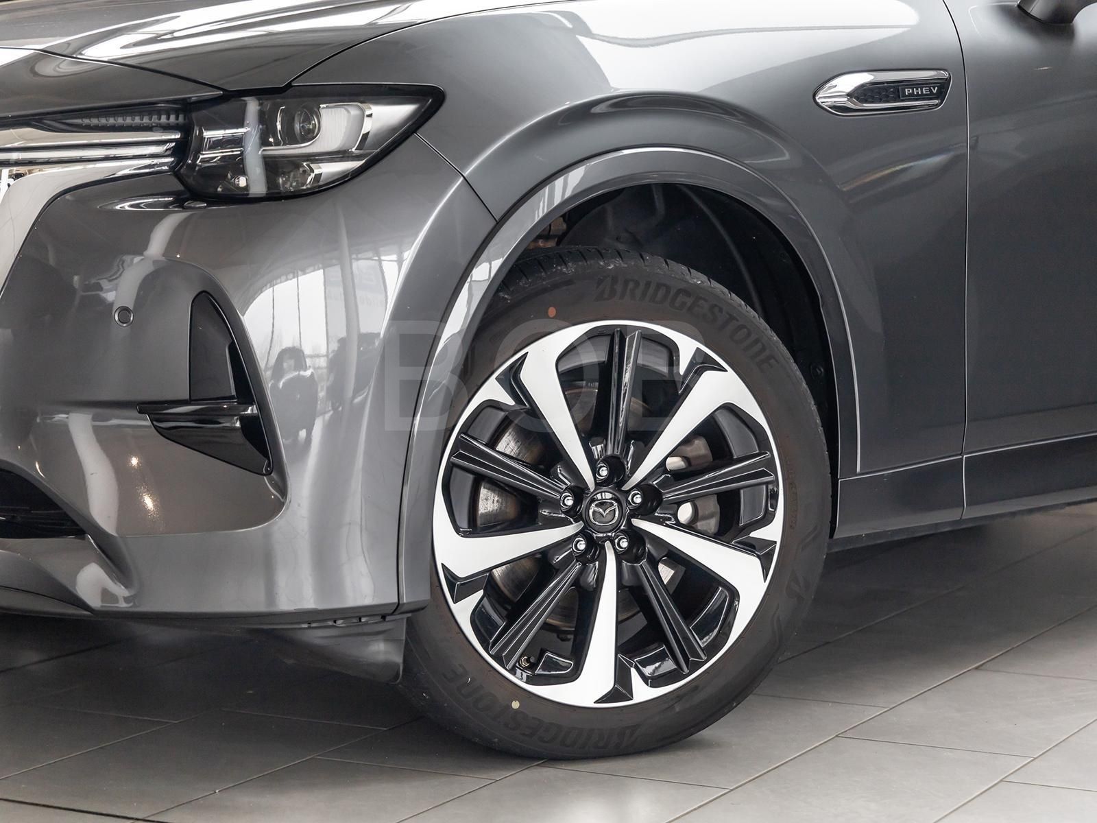 Mazda CX-60 2.5 PHEV AWD Takumi AHK PANO HUD MATRIX BT