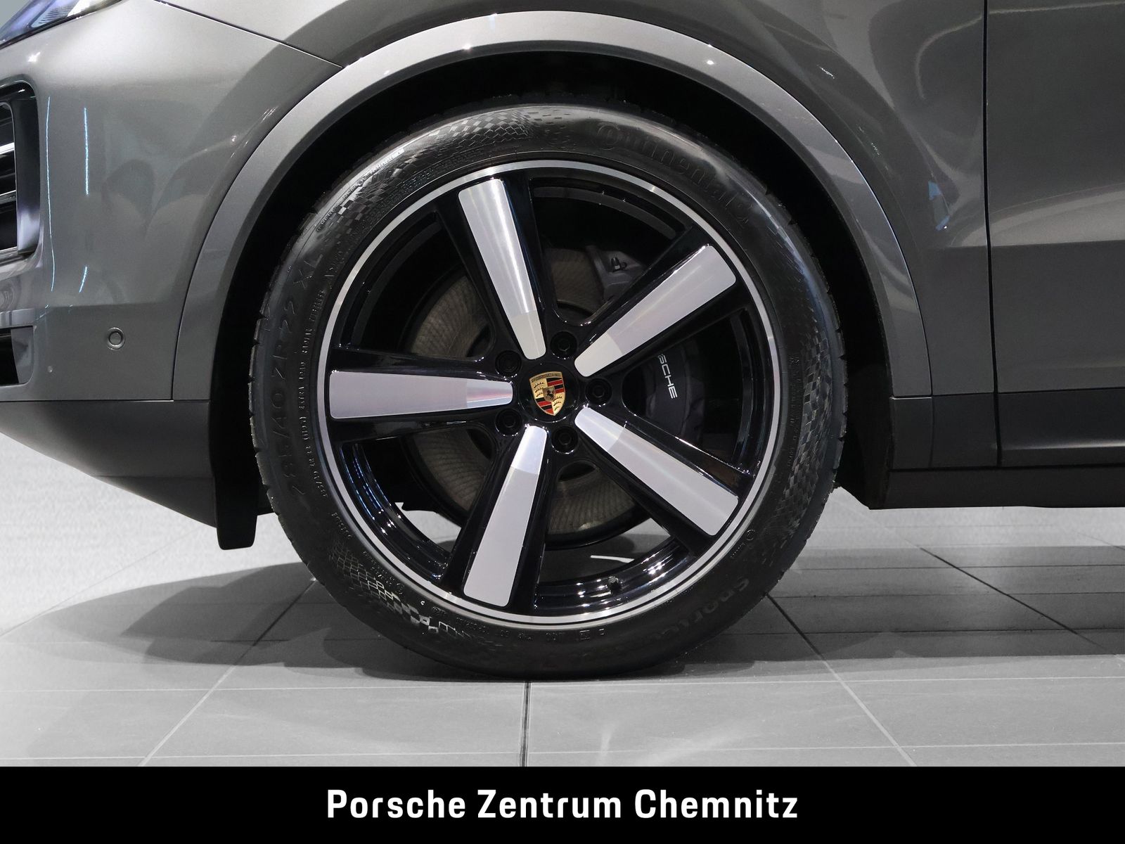 Porsche Cayenne E-Hybrid Sitzbelüft.;Head-Up;BOSE;Pano
