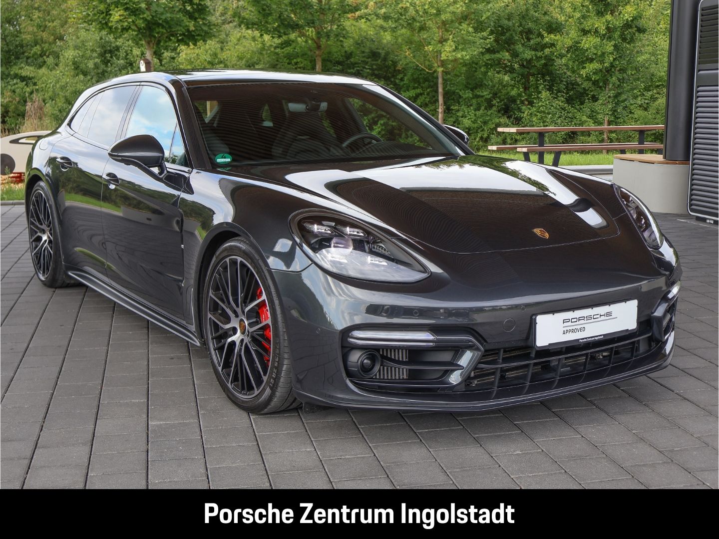 Porsche Panamera GTS Sport Turismo, el AHK, PDCC, Sport