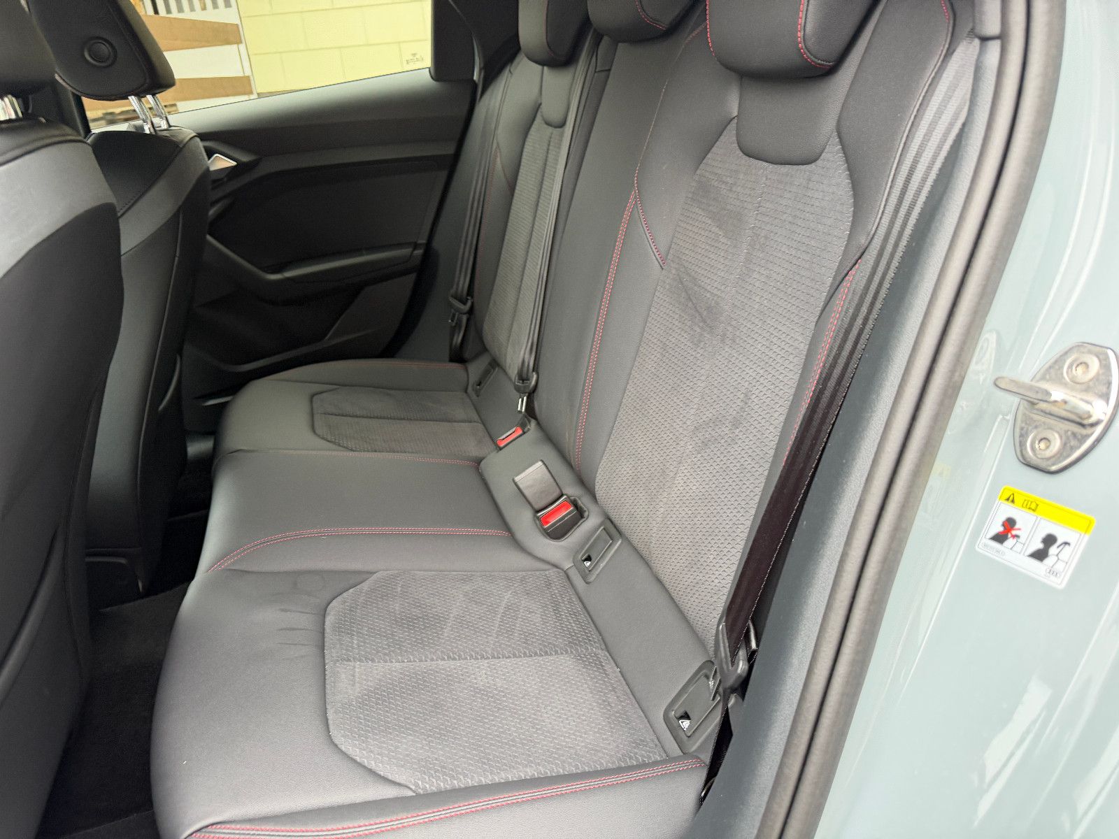 Audi A1 allstreet 35 TFSI, S Line, Dynamikpaket, VOLL
