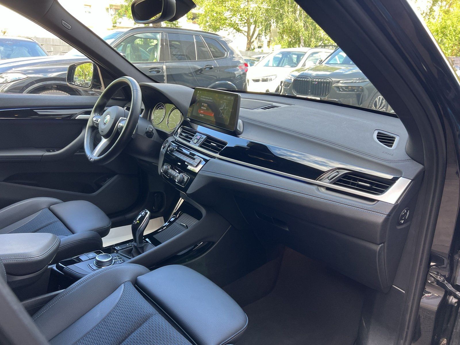BMW X1 xDrive20d M SPORT - Samsaru's Car Outlet