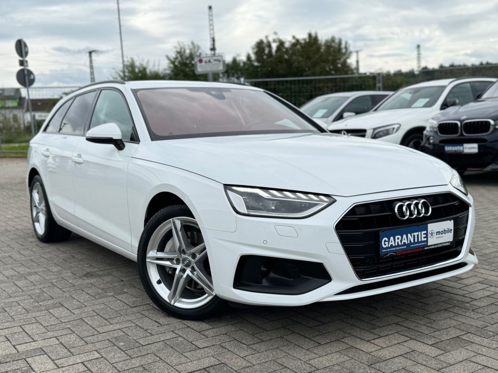 Audi A4 40 TFSI - Samsaru's Car Outlet