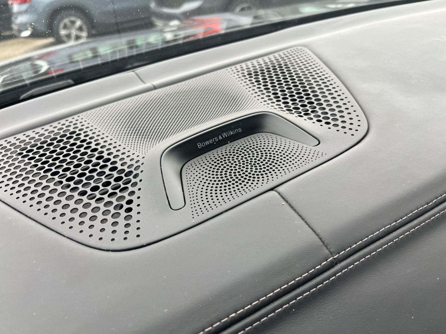 BMW X6 xDrive40d/M Sport/HUD/StHZG/AHK/BowersWilkins