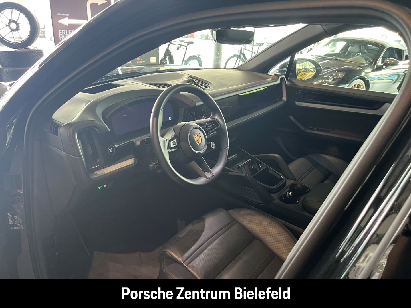 Porsche Cayenne BOSE LED-Matrix Panoramadach Luftfederun