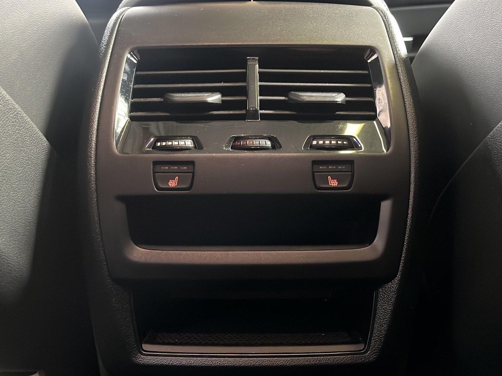 BMW X6 xDrive30d Individual-Nardograu|Panorama|AHK