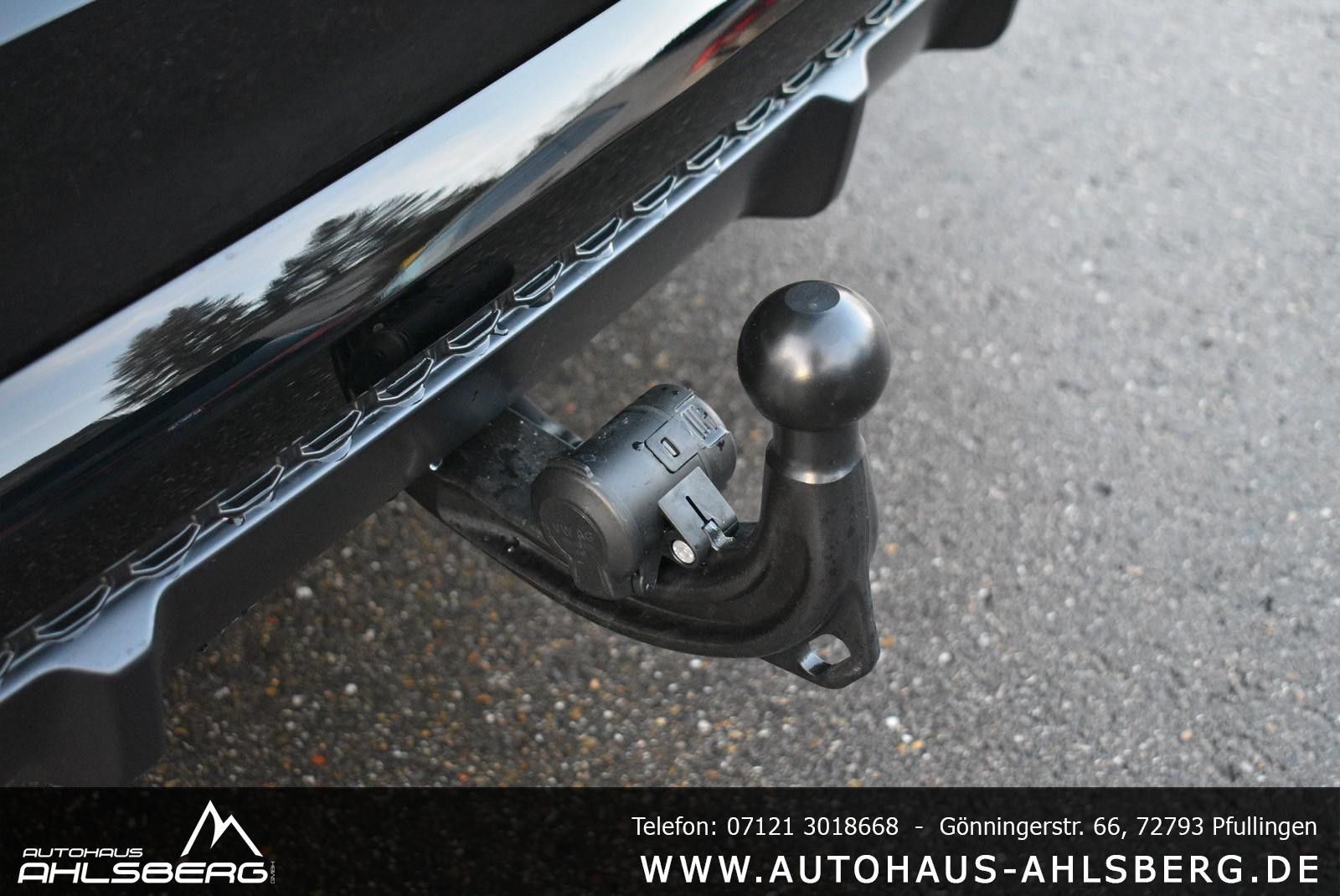 Audi Q8 S-LINE - Samsaru's Car Outlet