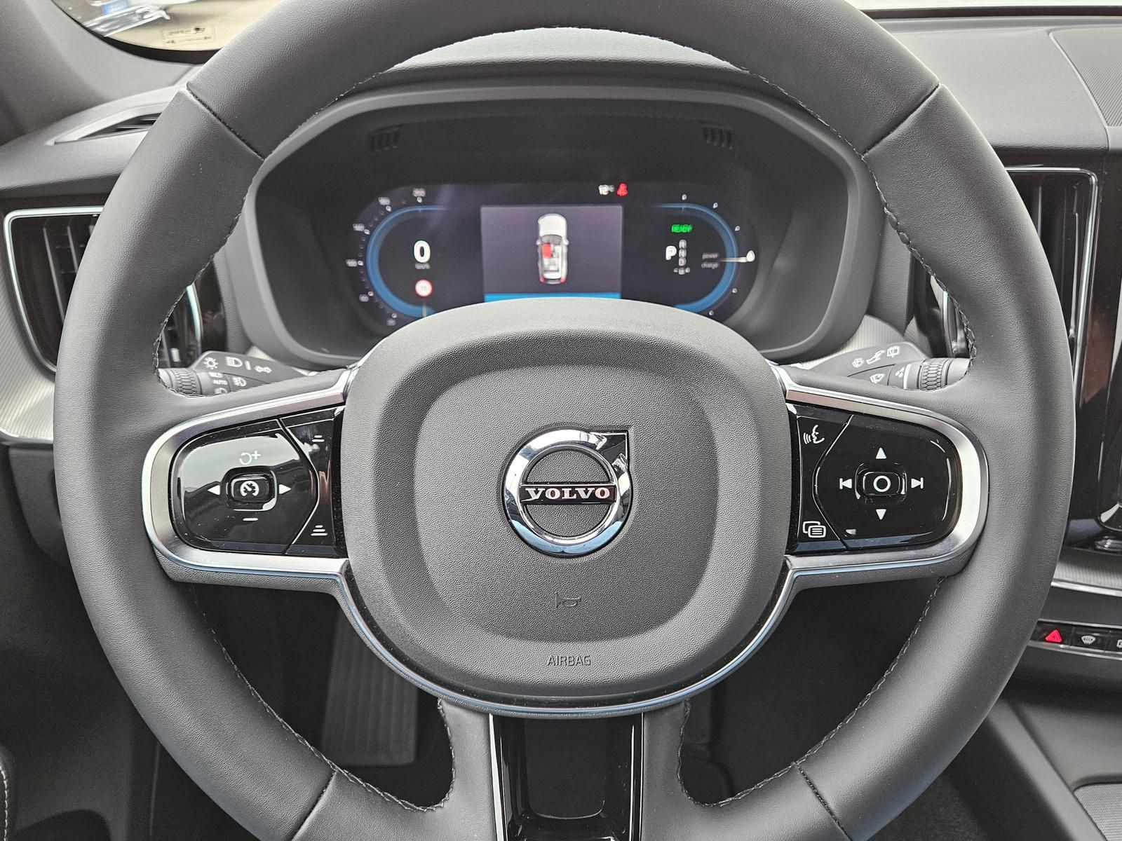 Volvo XC60 T6 AWD Plus Dark*AHK*ACC*Panorama*360*