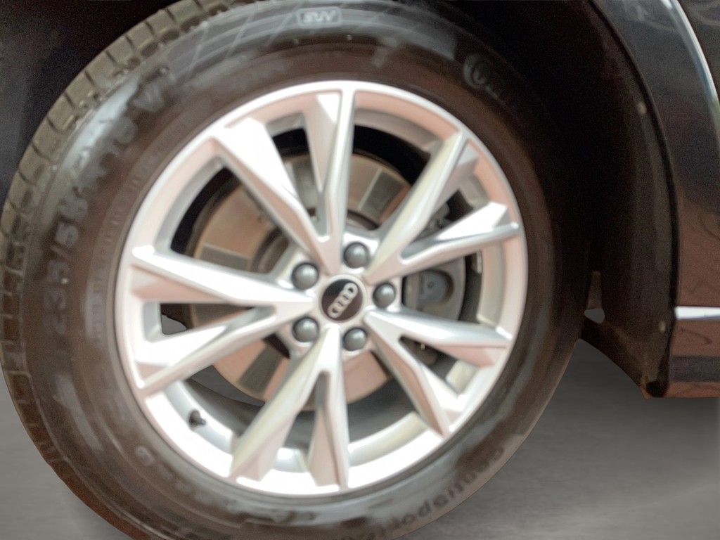 Audi Q3 S-Line Quattro 40TDI S-Tr. - Samsaru's Car Outlet