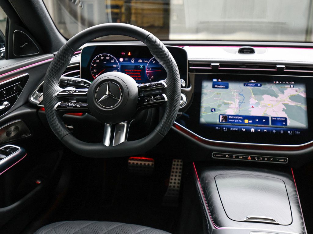 Mercedes-Benz E 450 d 4M T AMG Line NIGHT AHK STANDHZ. PANO BT