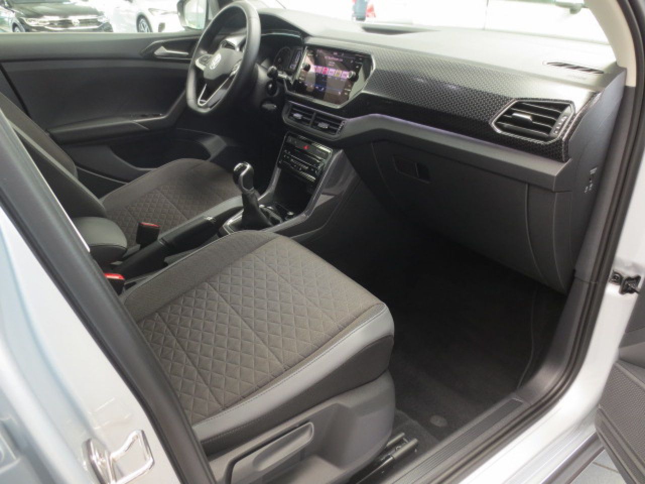 Volkswagen T-Cross Style 1.0 TSI - Samsaru's Car Outlet