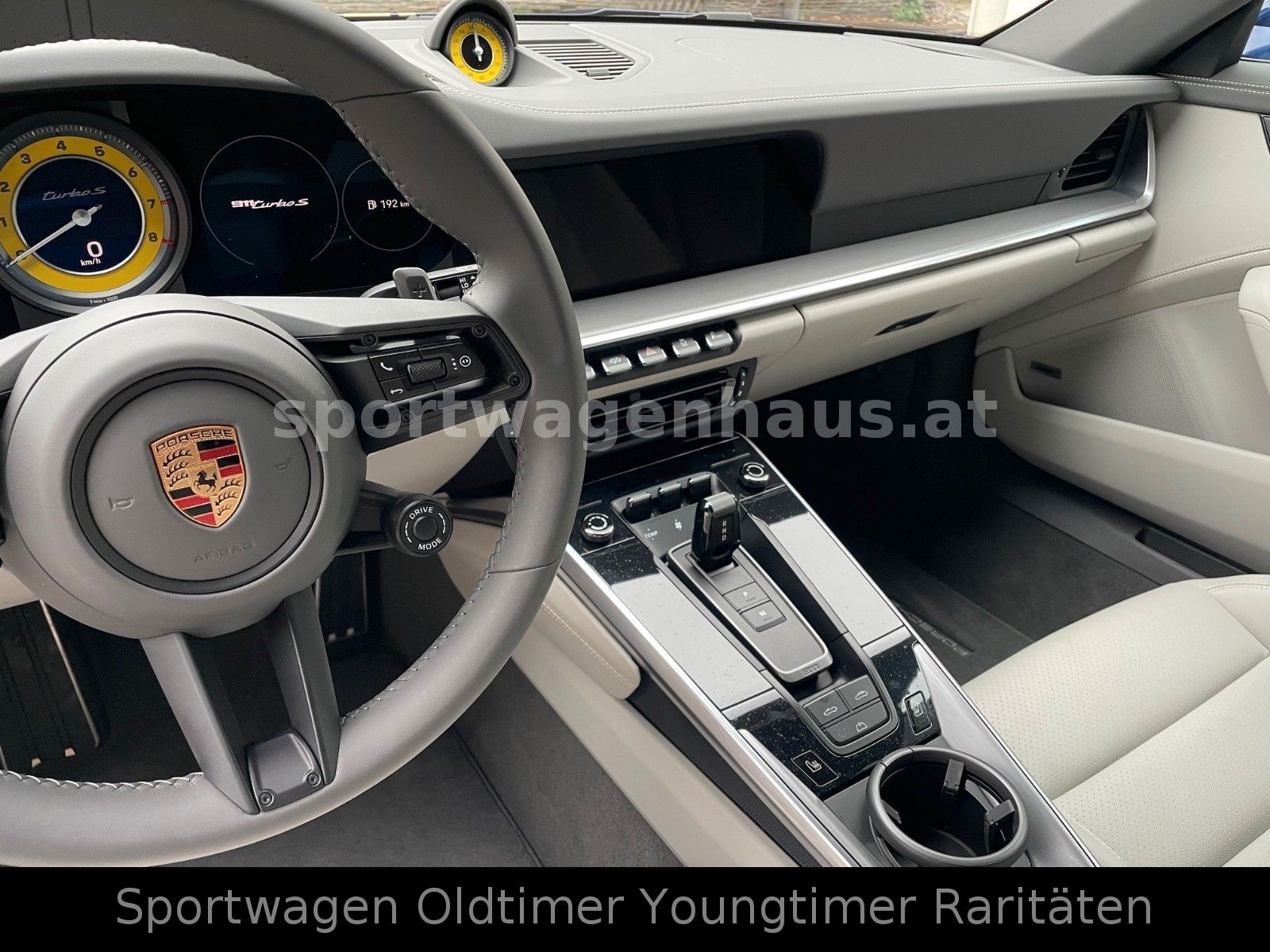 Porsche 911 992 Turbo S - Samsaru's Car Outlet