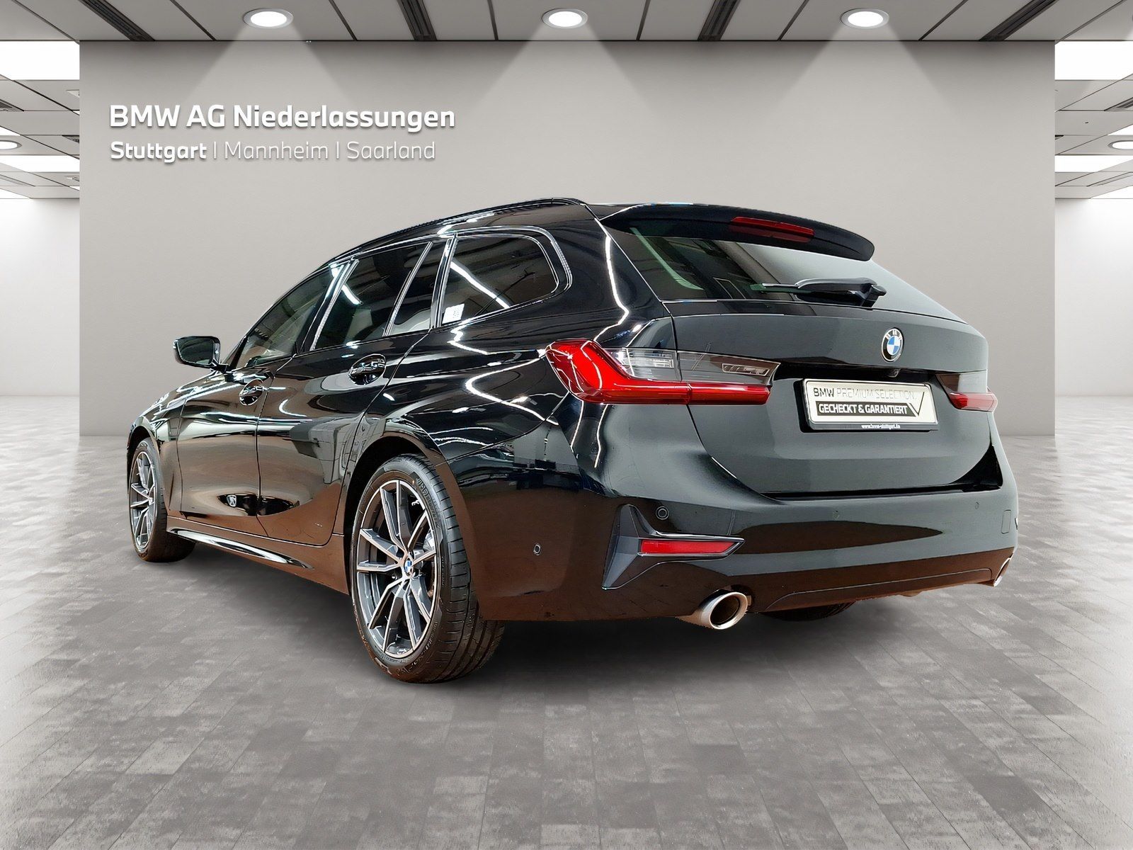 BMW 330i Touring Sport Line - Samsaru's Car Outlet