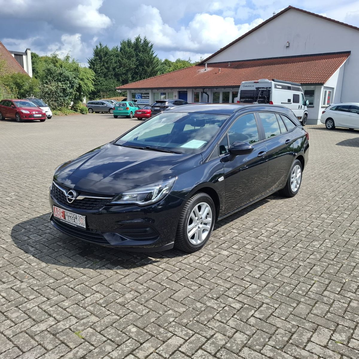 Opel Astra K 1.4 Turbo Sports Tourer Edition - Samsaru's Car Outlet