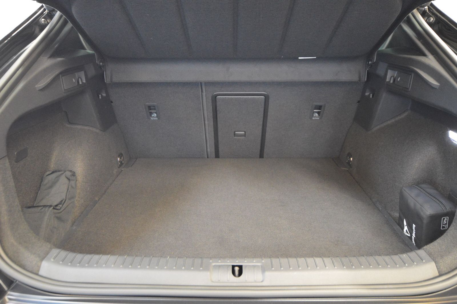 Cupra Formentor 2.0 TSI VZ5 4Drive - Samsaru's Car Outlet