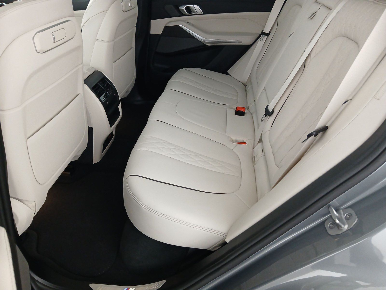 BMW X5 xDrive50e M Sport KomfSitz Pano DAPr PAPr AHK