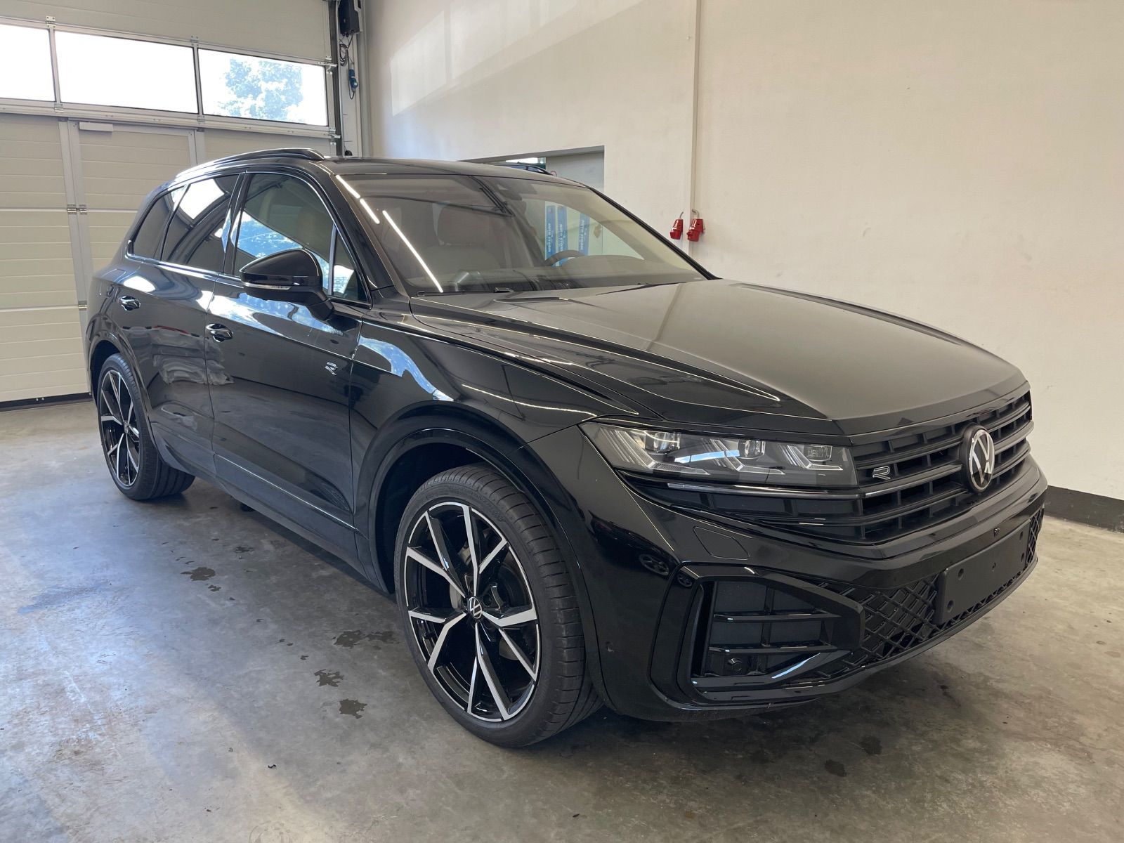 Volkswagen Touareg 3.0 TDI 4Motion R-Line Final Edition