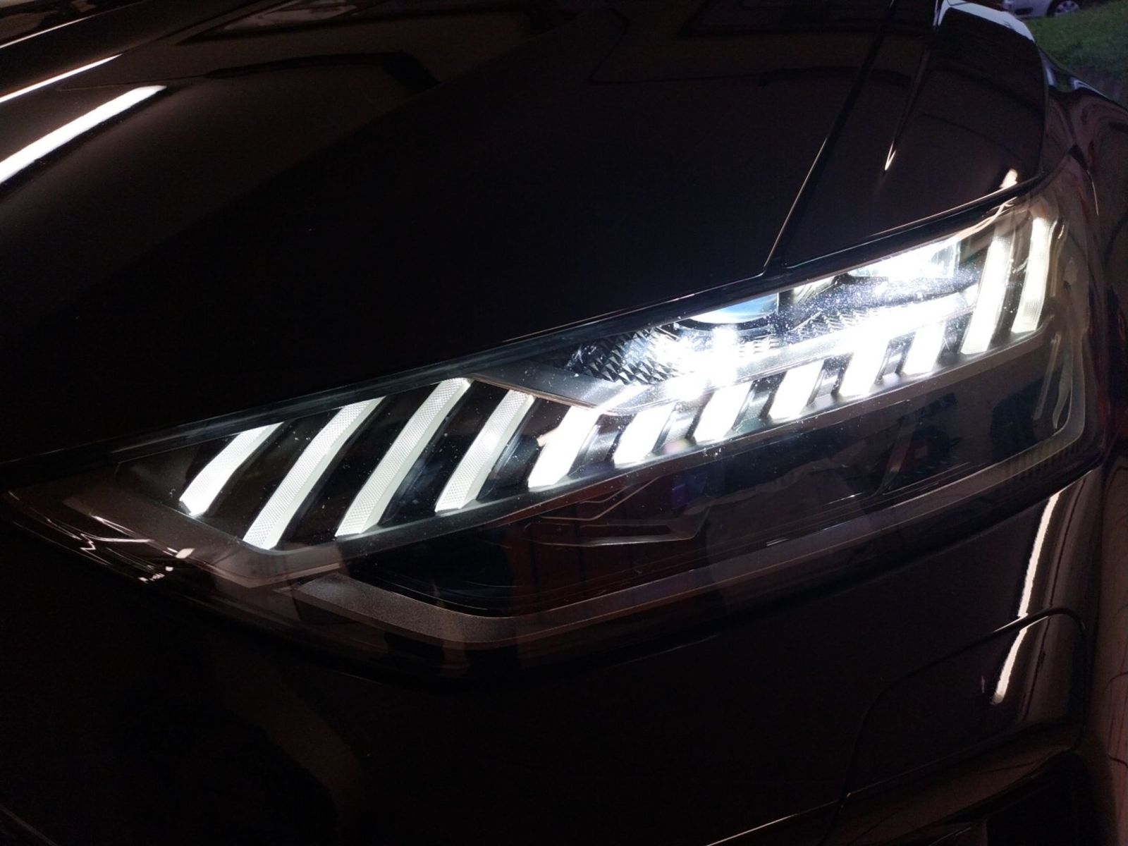 Audi RS 6 Avant HUD*B&O*MATRIX*RS Essential-Paket*KER