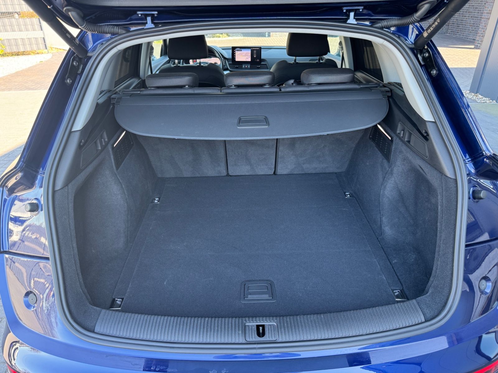 Audi Q5 40 TDI quattro - Samsaru's Car Outlet
