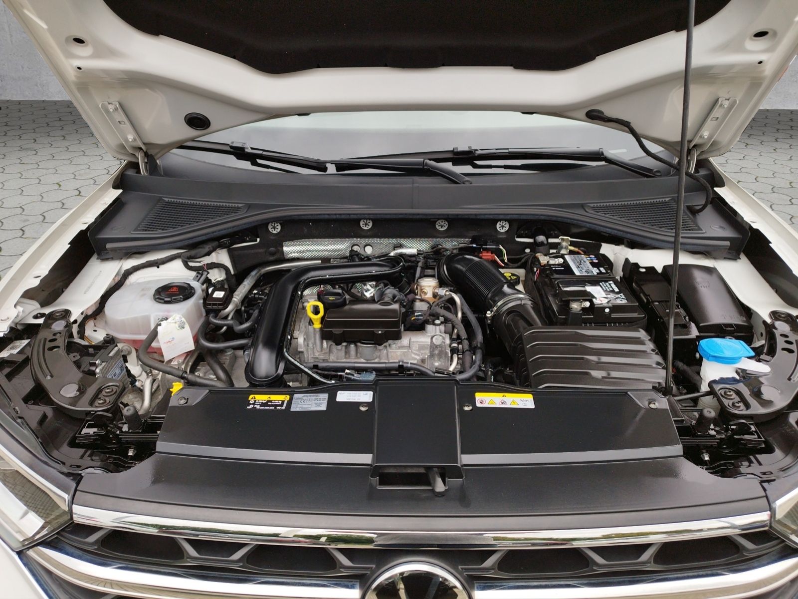 Volkswagen T-Roc Style 1.0TSI - Samsaru's Car Outlet