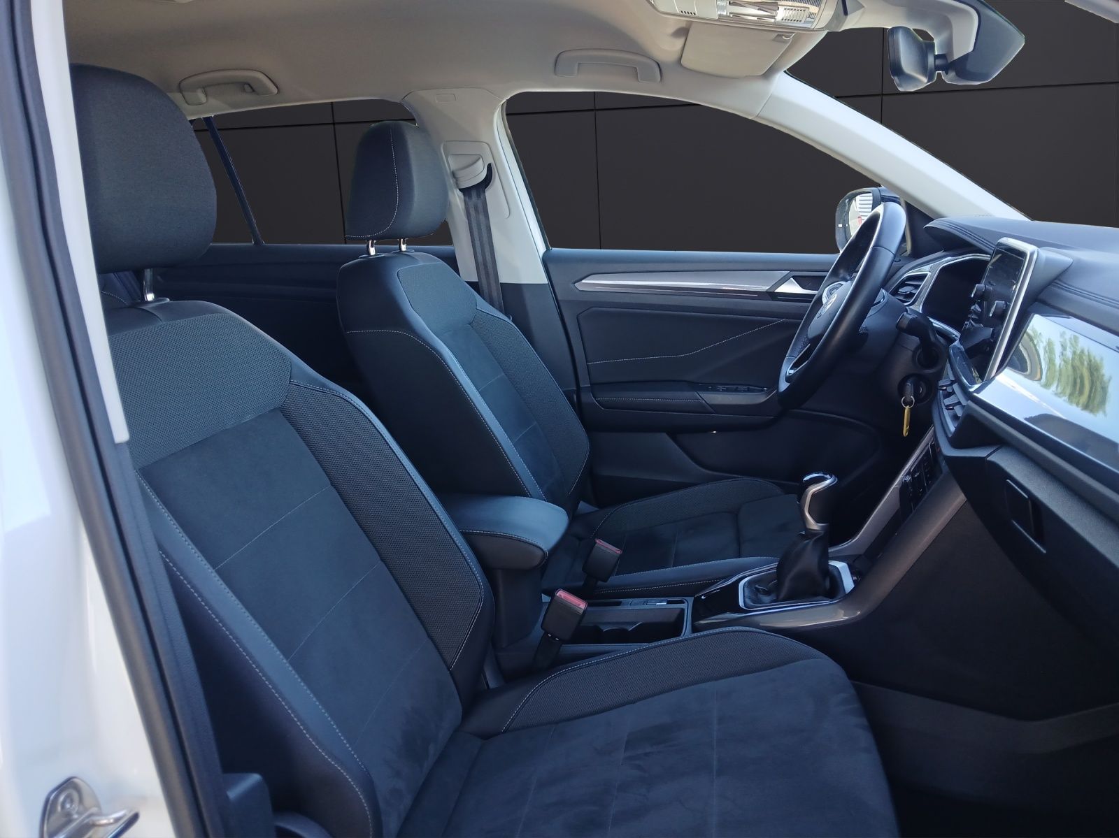 Volkswagen T-Roc TDI Style - Samsaru's Car Outlet