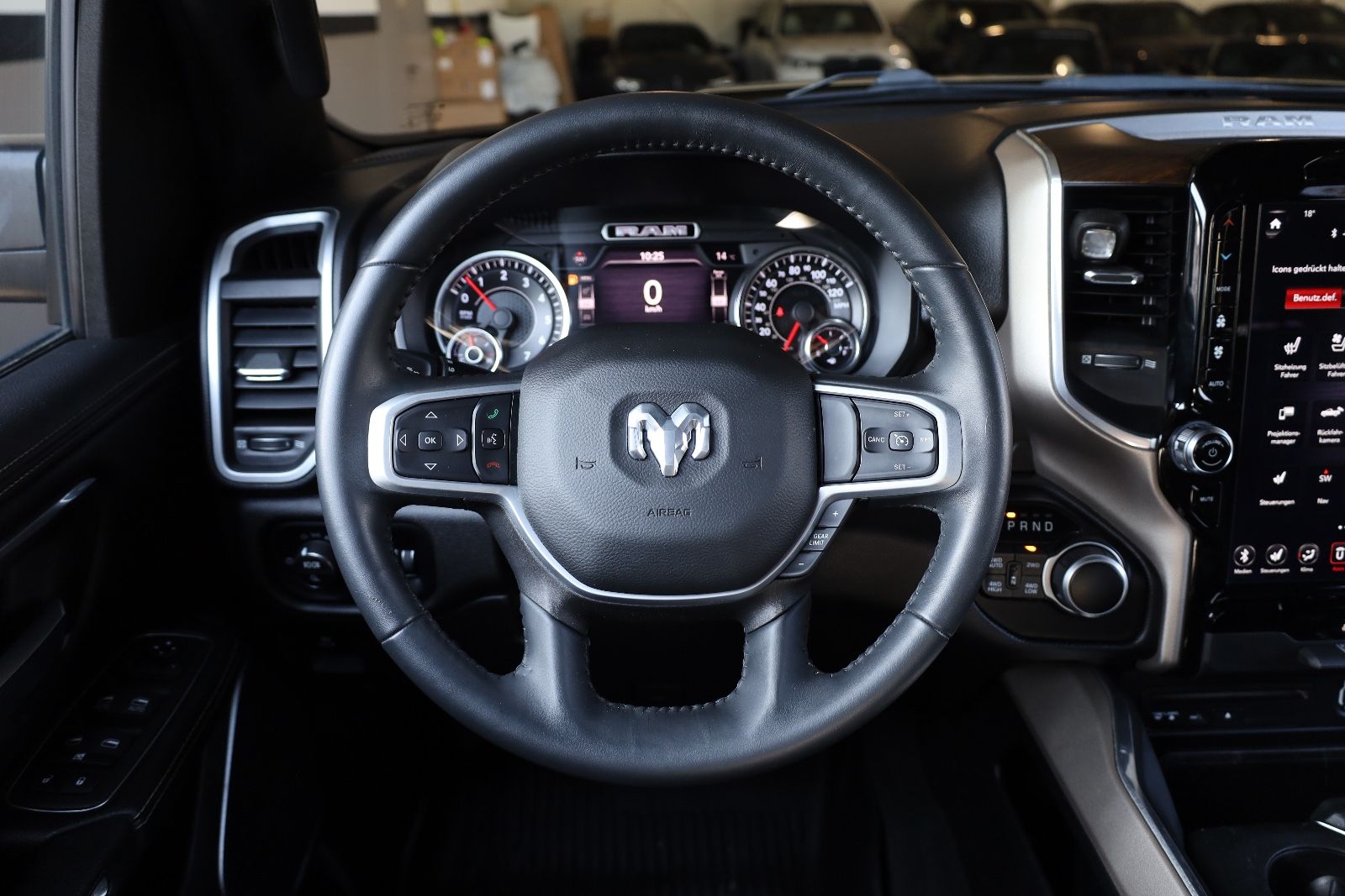 Dodge RAM 5.7 BigHorn/BRCGAS/AHK/SHZ/SBL/NAVI/TEMP/R20